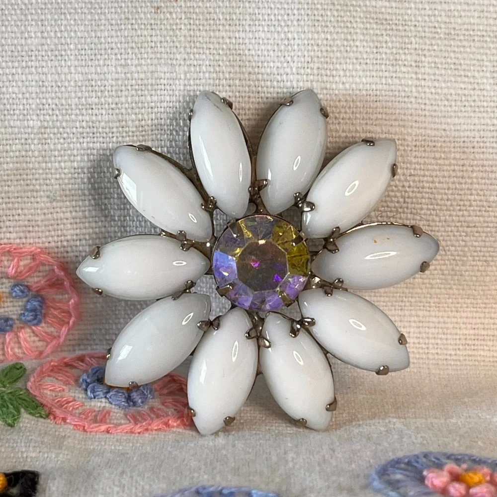 Vintage Milk Glass Daisy Brooch AB Rhinestone Silver Tone 1950s MCM